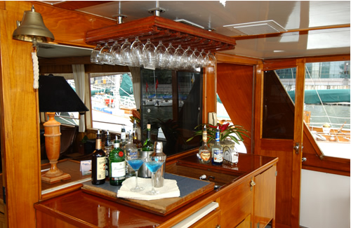 Calypso Yacht Charter Interior2